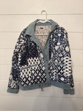 Blank NYC Navy and Light Blue Patterned Bomber Jacket